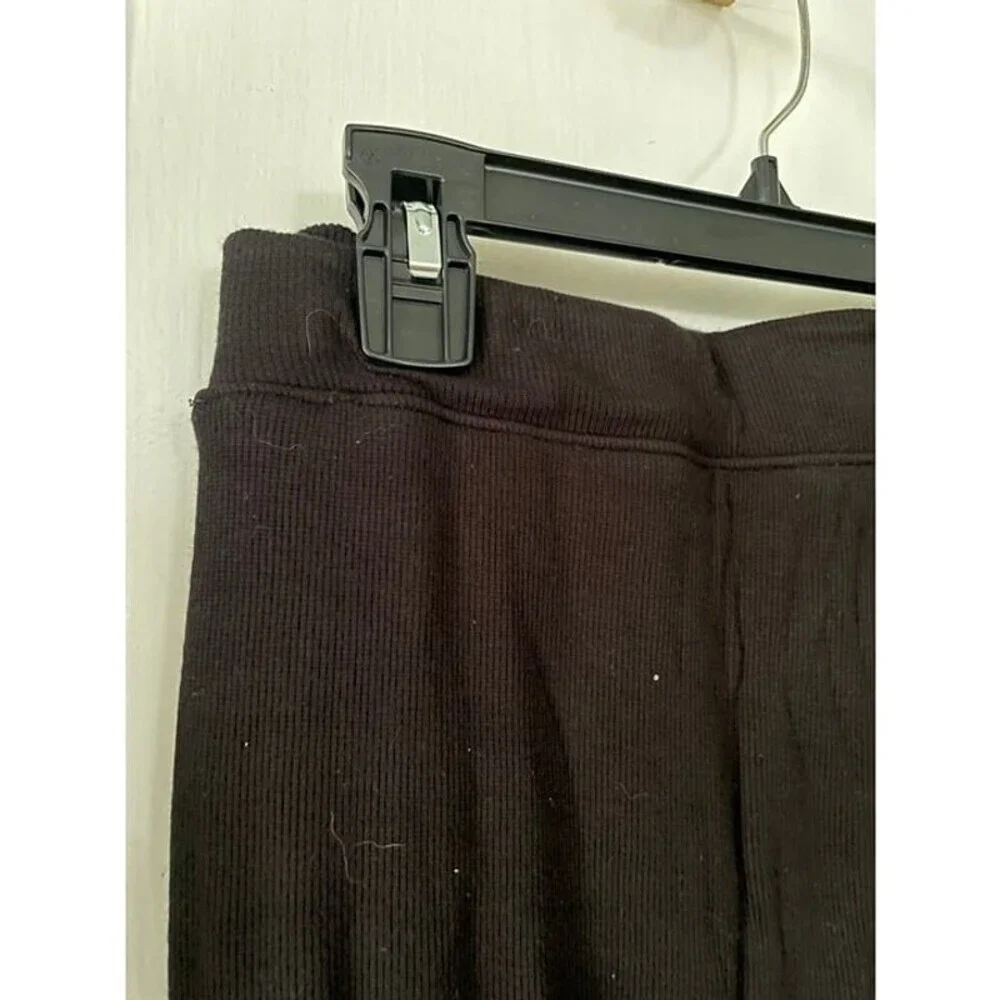 Tahari Women's size Small Black Skirt